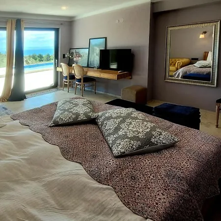 Villa A Skála Marión